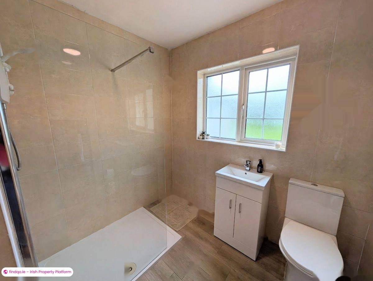 Bungalow for Sale in Nenagh, Tipperary