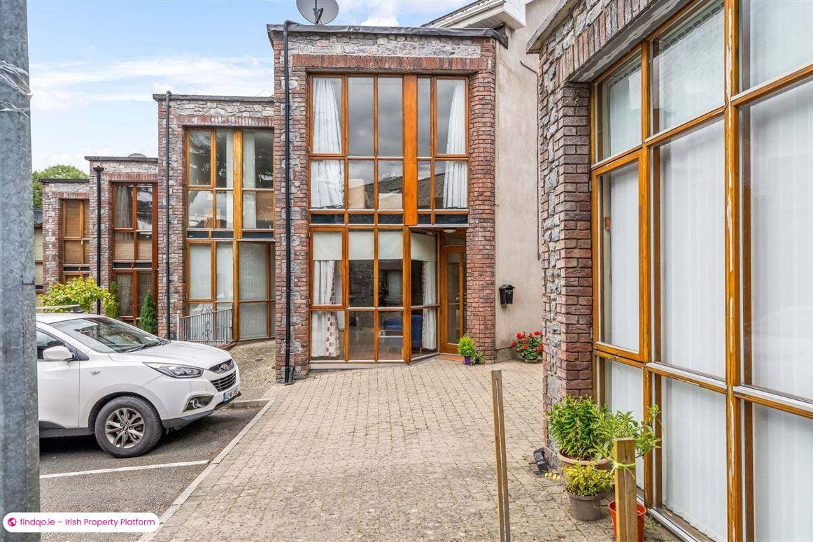 End of terrace house for Sale in Slane, Meath