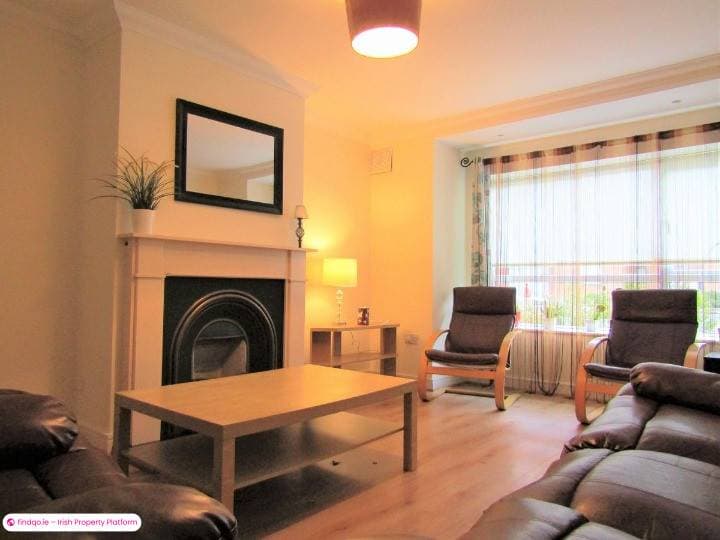 Semi-detached house for Sale in Finglas, Dublin 11