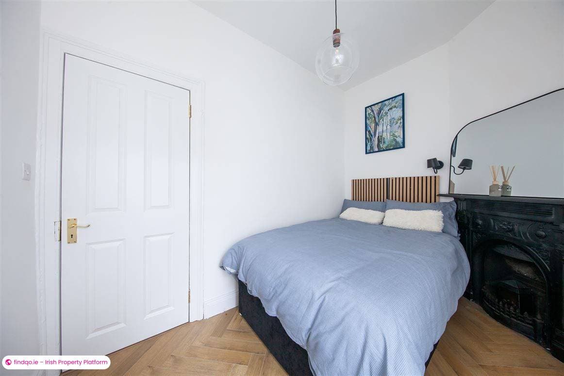 2 Bedroom House for Rent in North Circular Road, Dublin 7