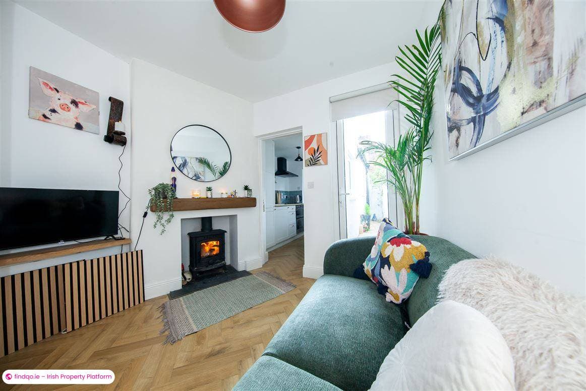 3 Bedroom House for Rent in North Circular Road, Dublin 7