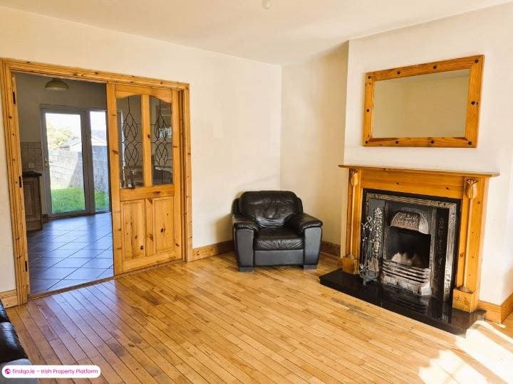 Semi-detached house for Sale in Charlestown, Mayo