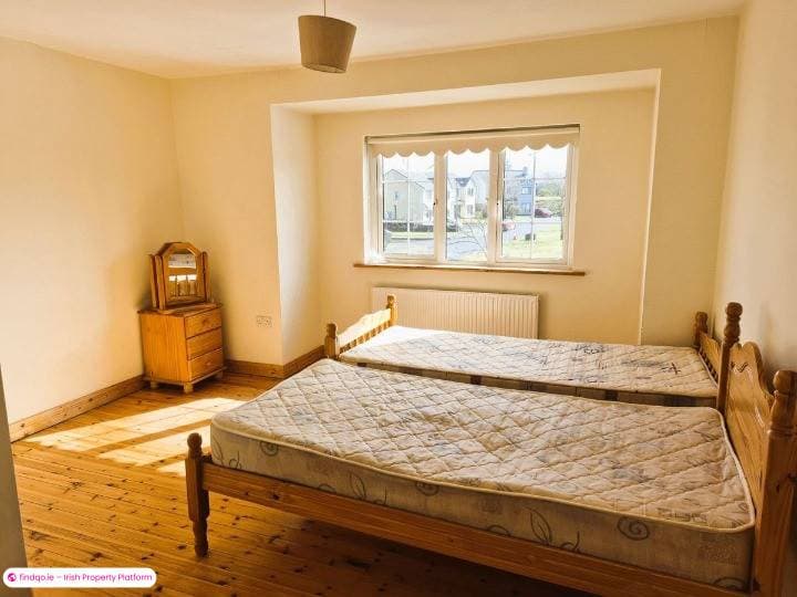 Semi-detached house for Sale in Charlestown, Mayo