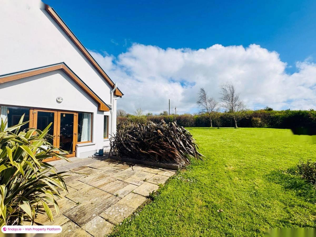Detached house for Sale in Ardfert, Kerry