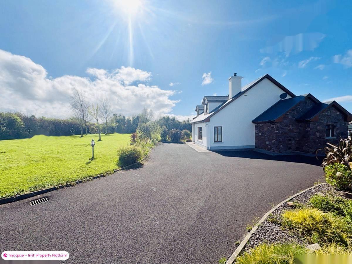 Detached house for Sale in Ardfert, Kerry