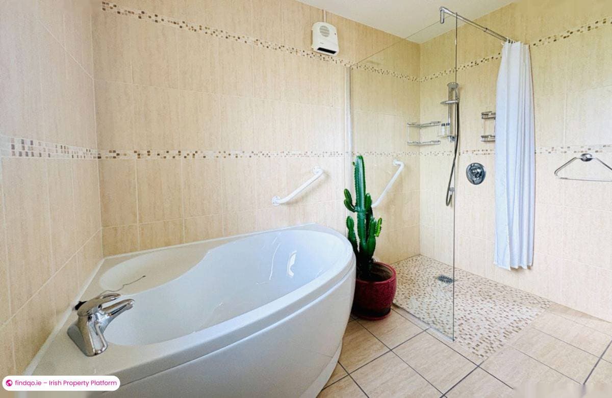 Detached house for Sale in Ardfert, Kerry