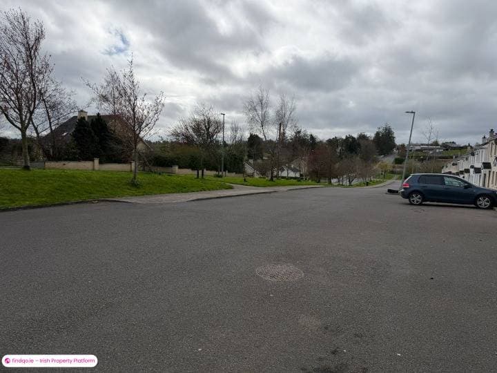 Retail Unit for Rent in Aughnacliffe, Longford