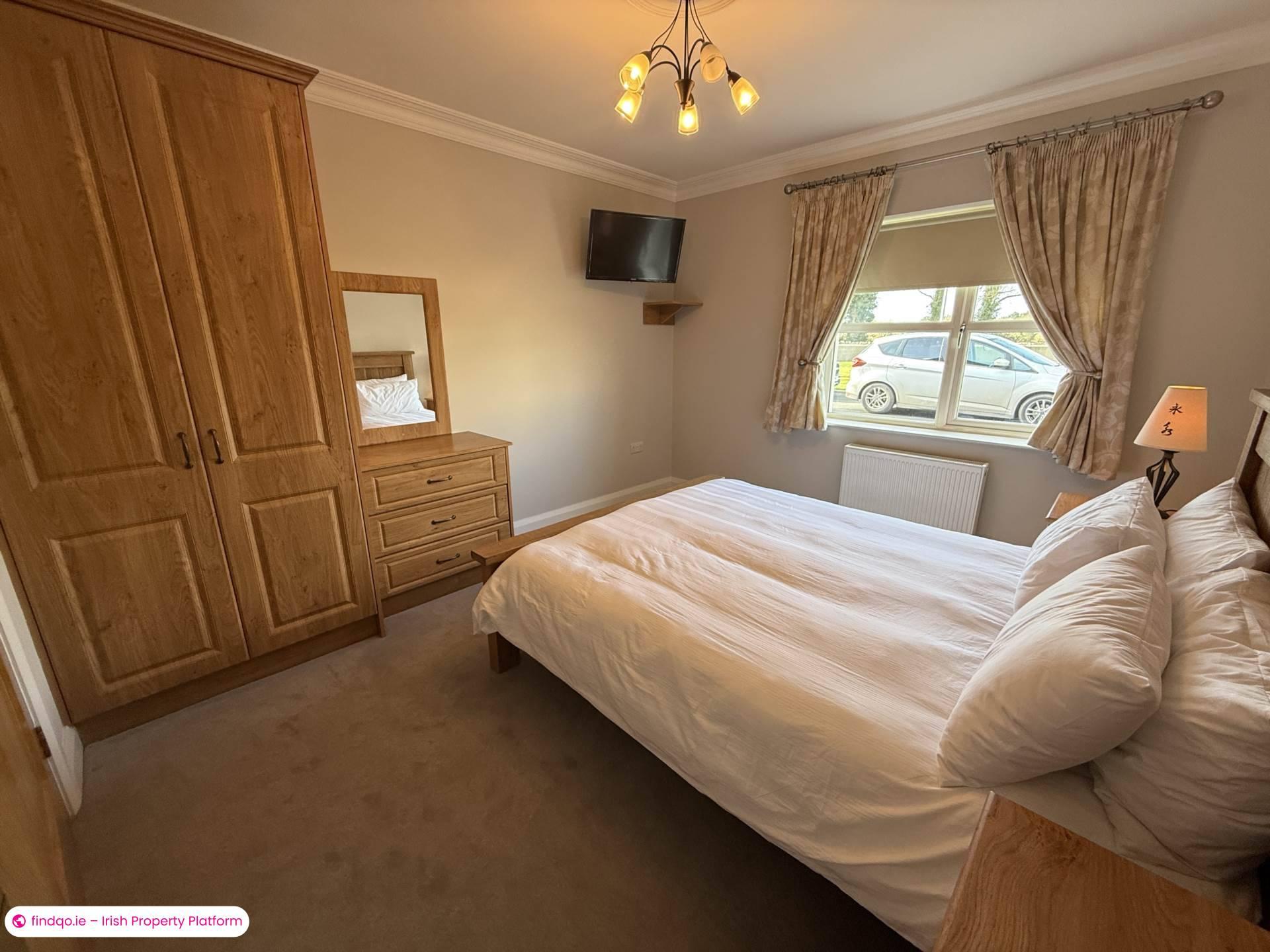 Bungalow for Sale in Askeaton, Co Limerick, V94 K16D