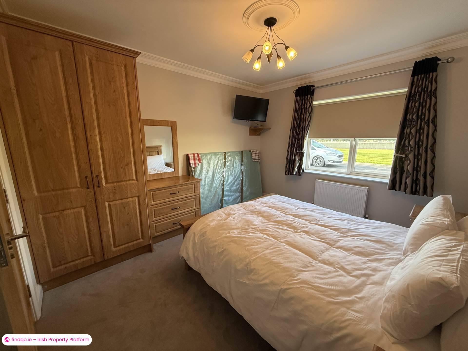 Bungalow for Sale in Askeaton, Co Limerick, V94 K16D