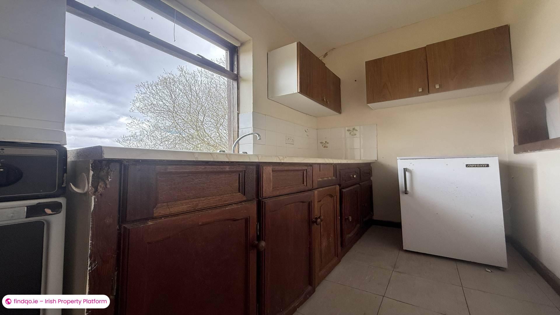 Detached house for Sale in Lettermacaward, Donegal