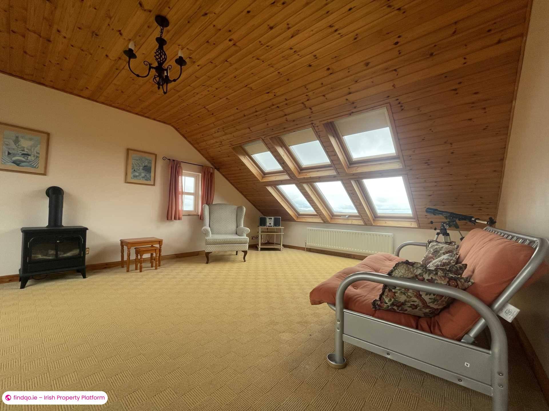 Detached house for Sale in Dungloe, Donegal