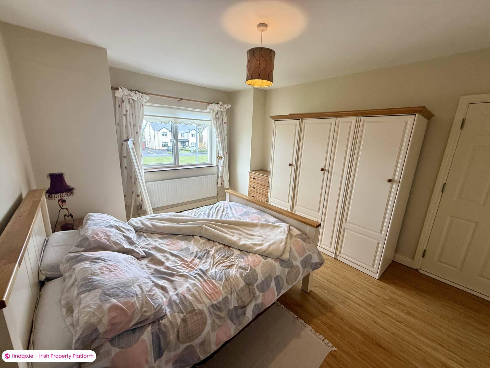 Semi-detached house for Sale in Knock, Clare