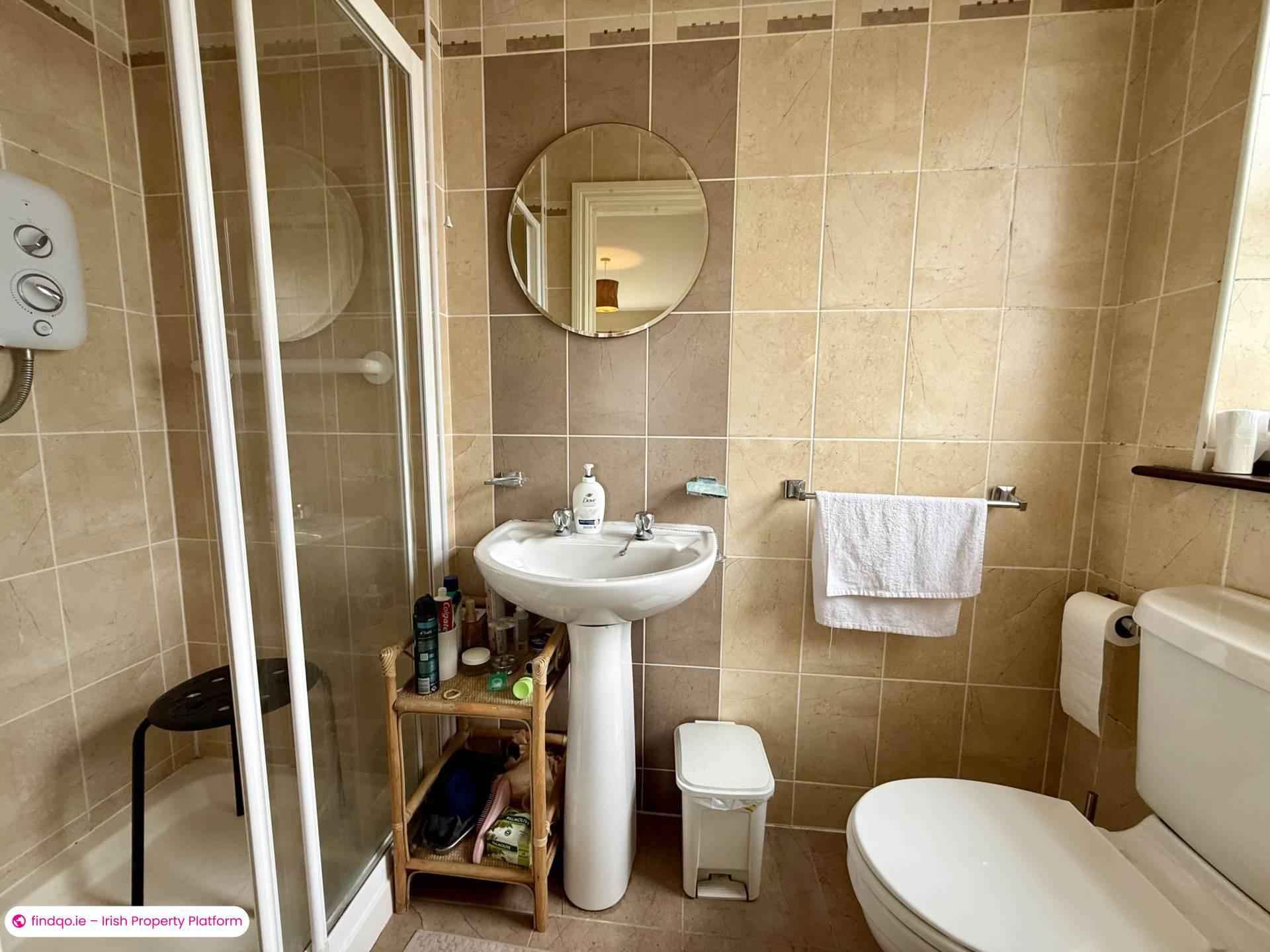 Semi-detached house for Sale in Knock, Clare