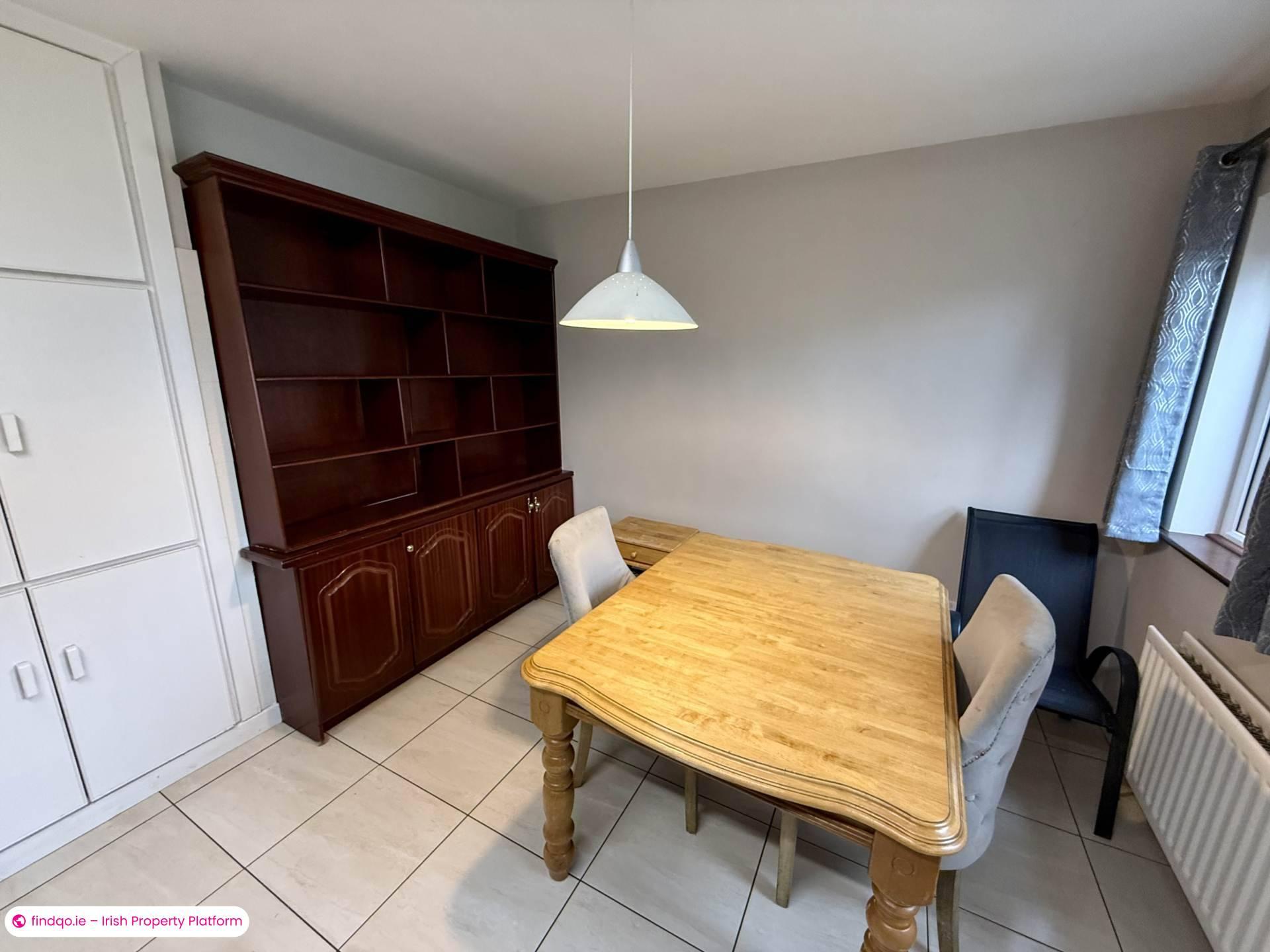 Semi-detached house for Sale in Ballyhaunis, Mayo