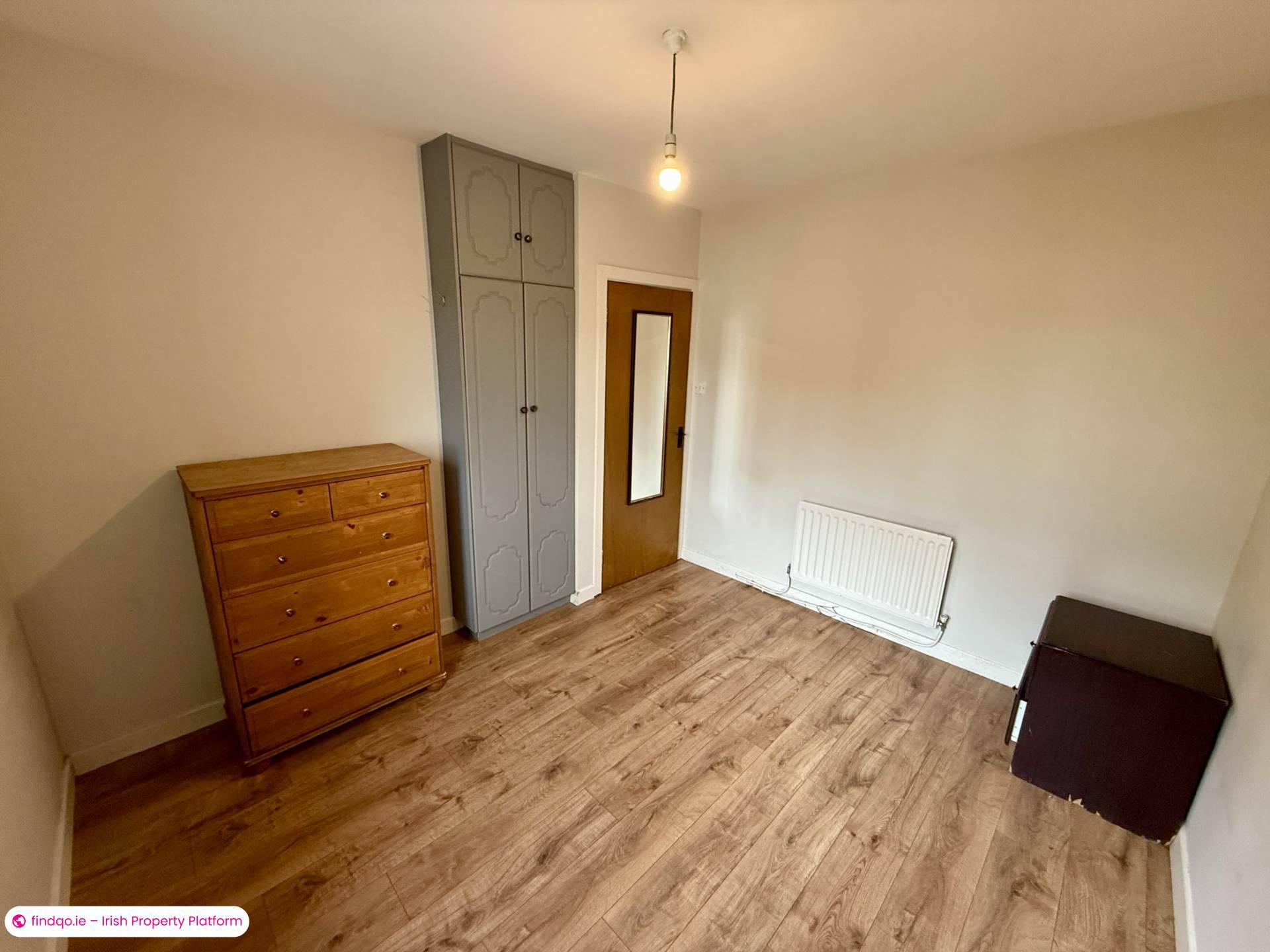 Semi-detached house for Sale in Ballyhaunis, Mayo