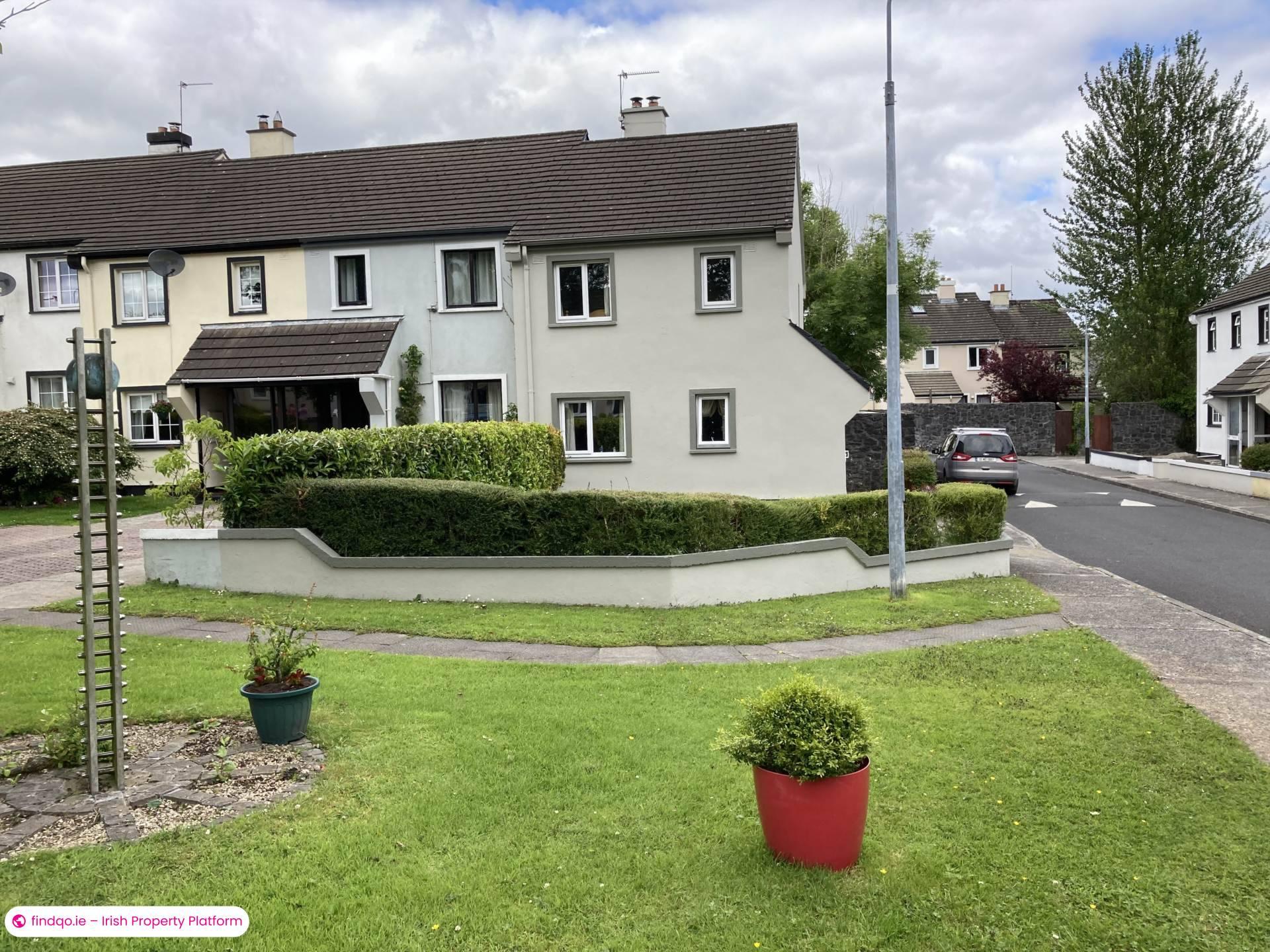 Semi-detached house for Sale in Ballyhaunis, Mayo