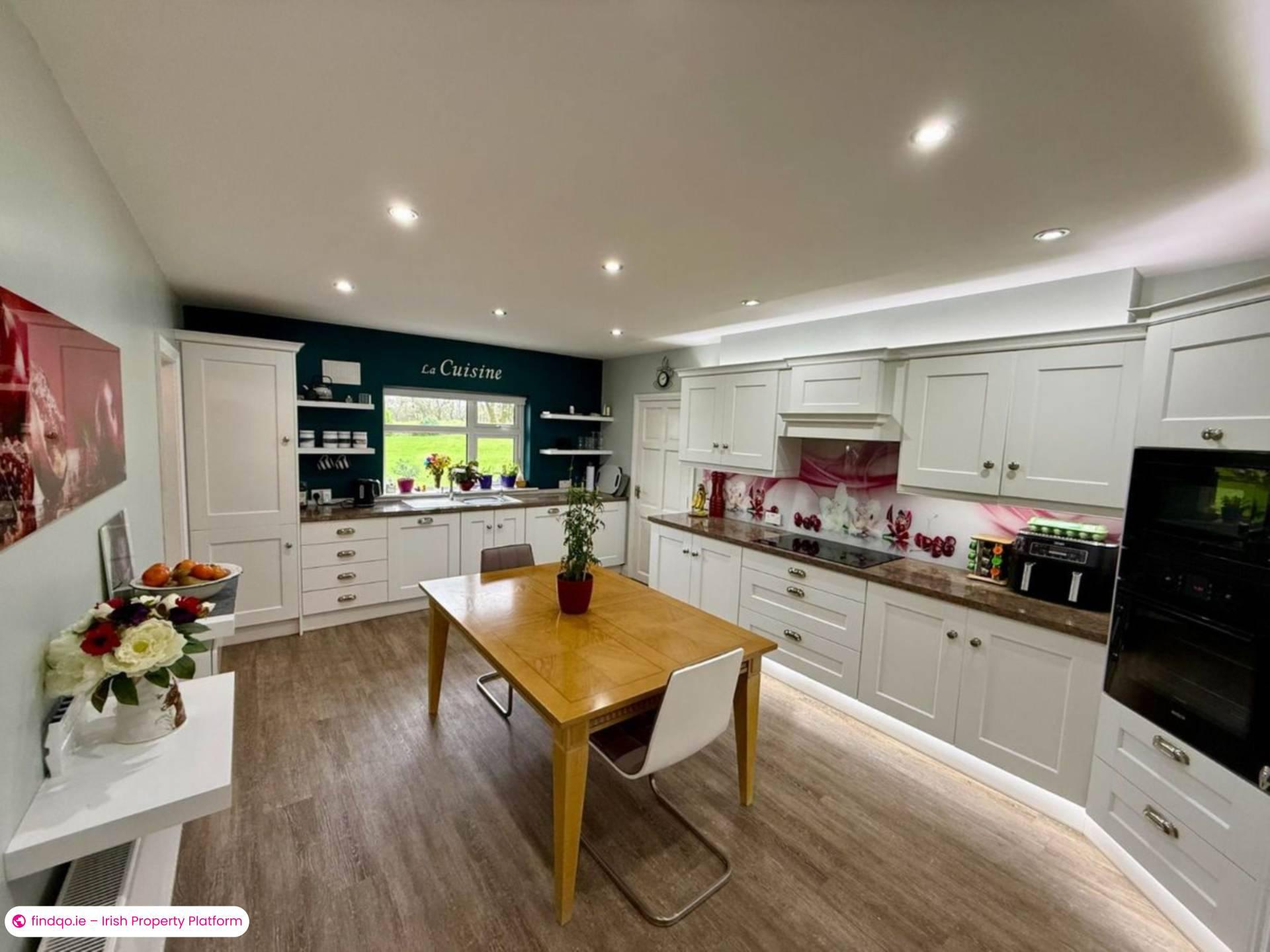 Detached house for Sale in Loughglynn, Roscommon