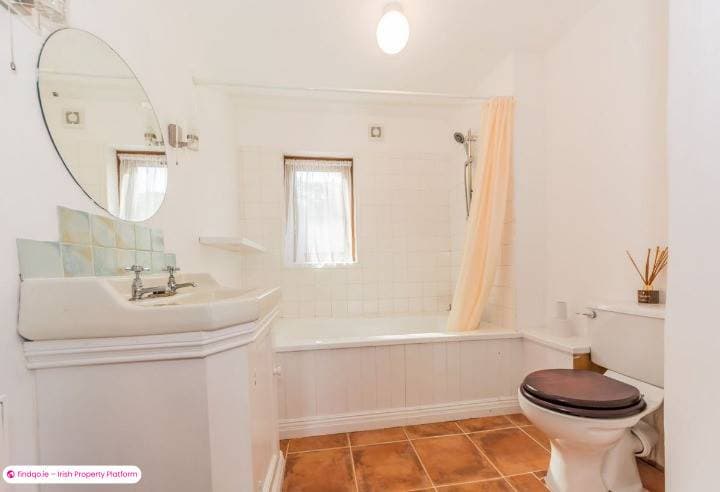 Detached house for Sale in Lowertown, Cork