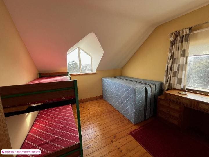 Detached house for Sale in Schull, Cork