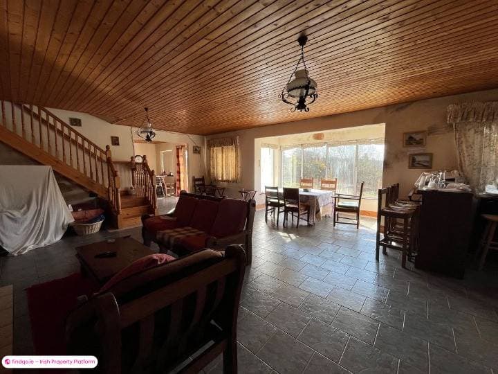 Detached house for Sale in Schull, Cork