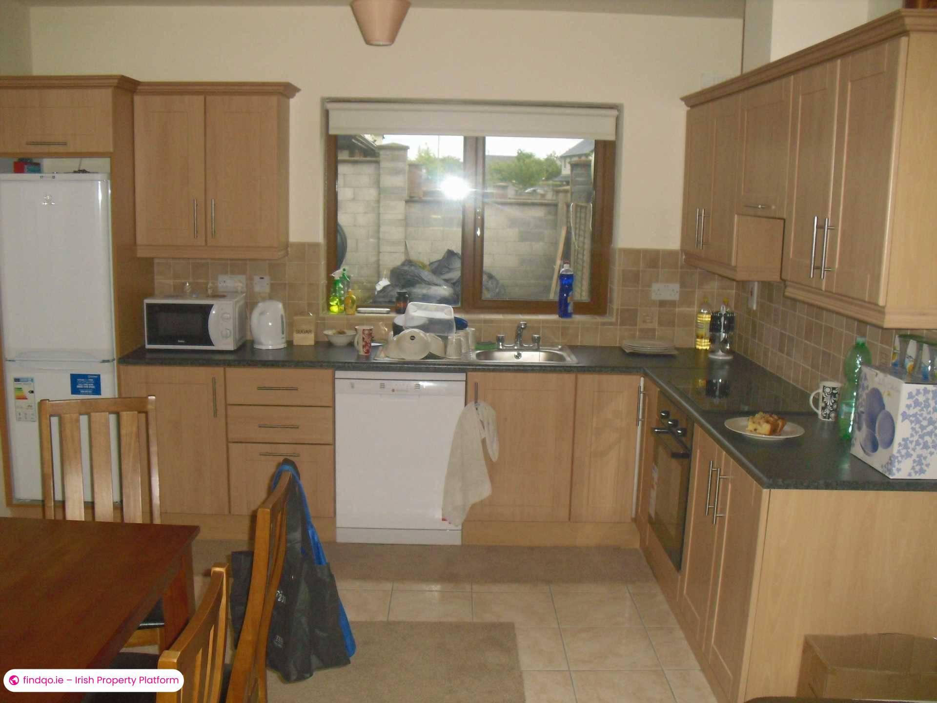 3 Bedroom Semi-detached house for Rent in Ballyhaunis, Mayo