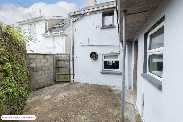 Semi-detached house for Sale in Midleton, Cork