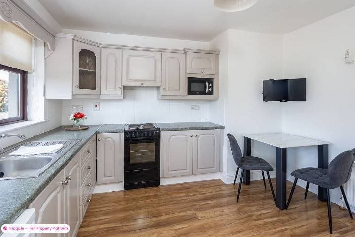 Detached house for Sale in Midleton, Cork