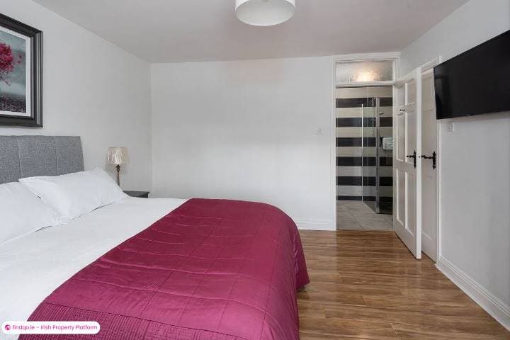 Detached house for Sale in Midleton, Cork