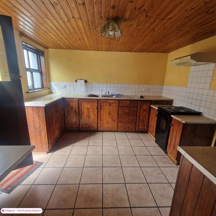 Terraced house for Sale in Bantry, Cork