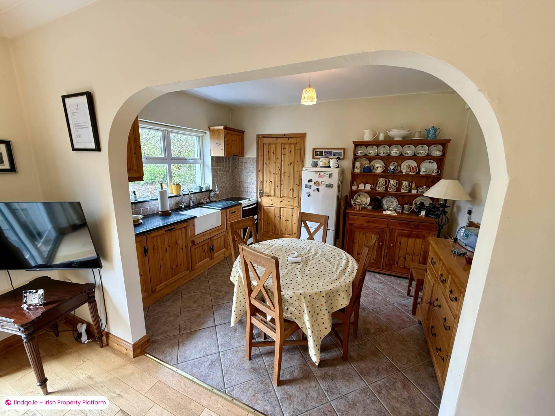 Detached house for Sale in Ballyhaunis, Mayo