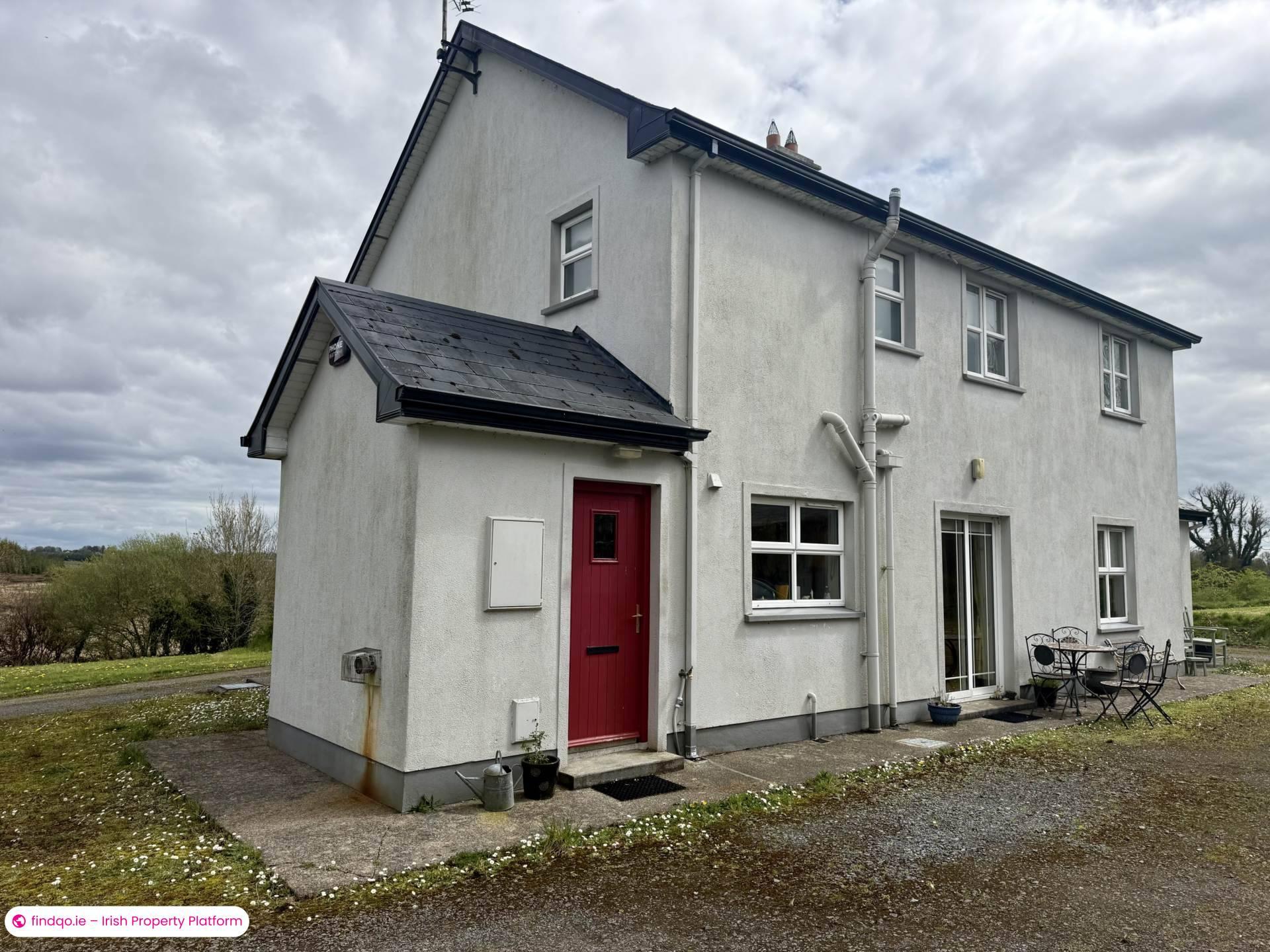 Detached house for Sale in Ballyhaunis, Mayo