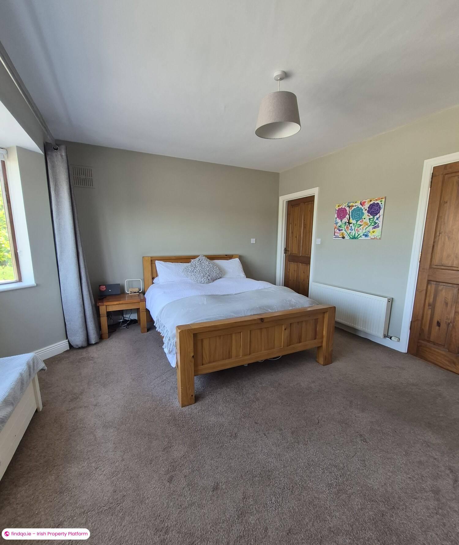 Bungalow for Sale in Rhode, Offaly