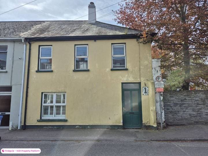End of terrace house for Sale in Ballinlough, Cork