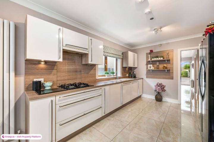 Semi-detached house for Sale in Carrigaline, Cork