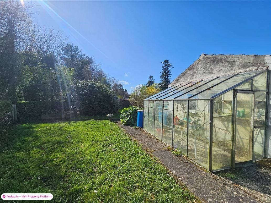 Detached house for Sale in Kilcullen, Kildare