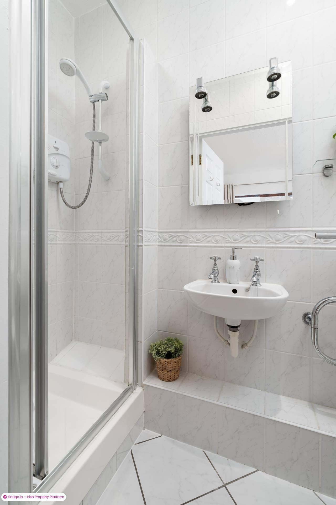 Apartment for Sale in Greenfield Park, Dublin 4, D04 T2H4