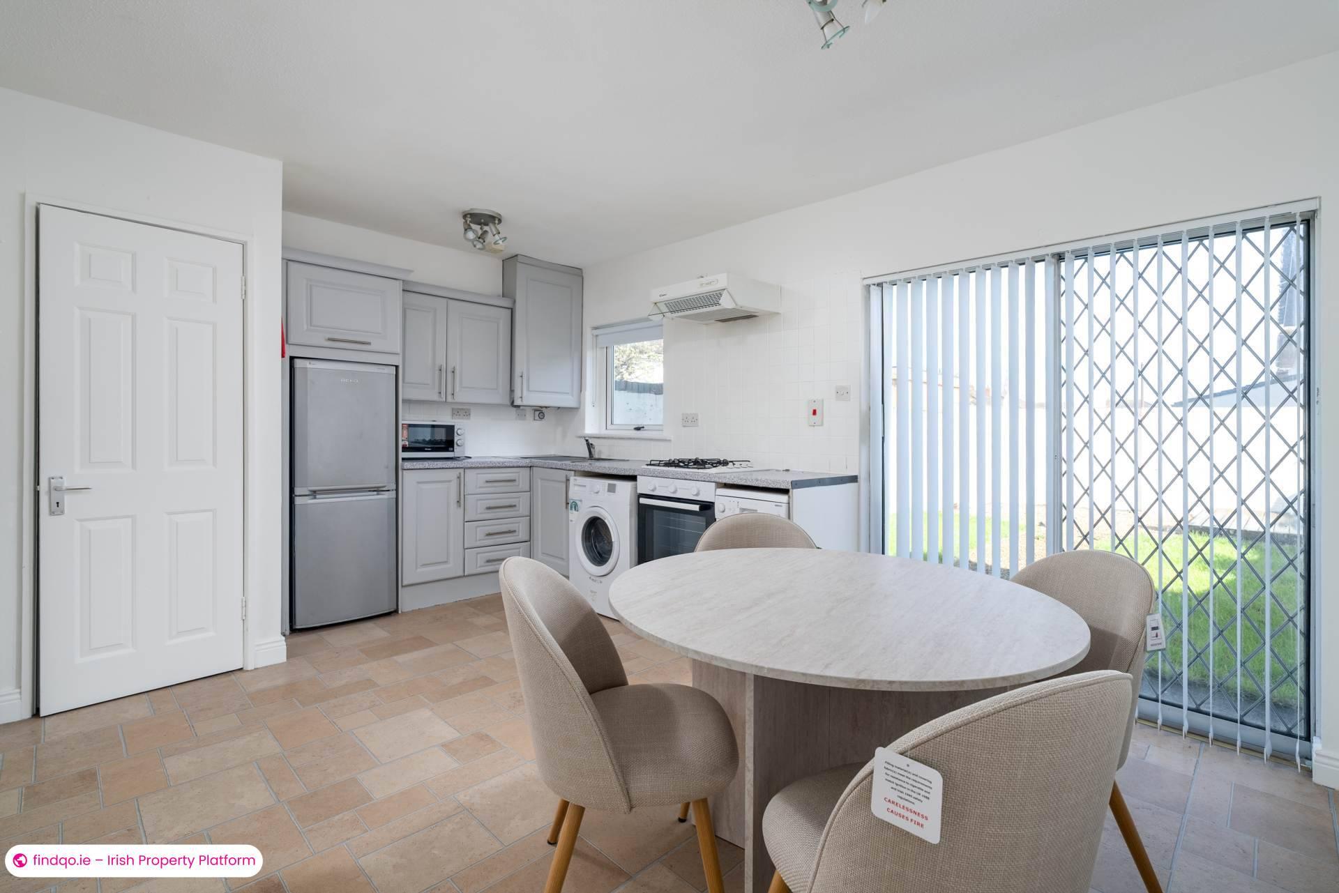 Semi-detached house for Sale in Dublin 22