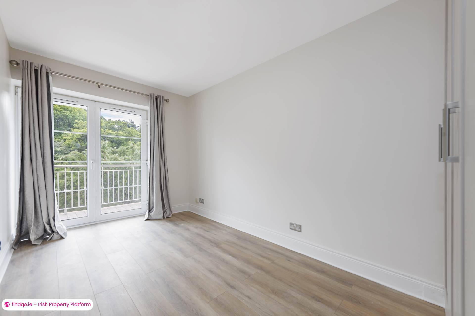 2 Bedroom Apartment for Rent in Dun Laoghaire, Dublin (County)