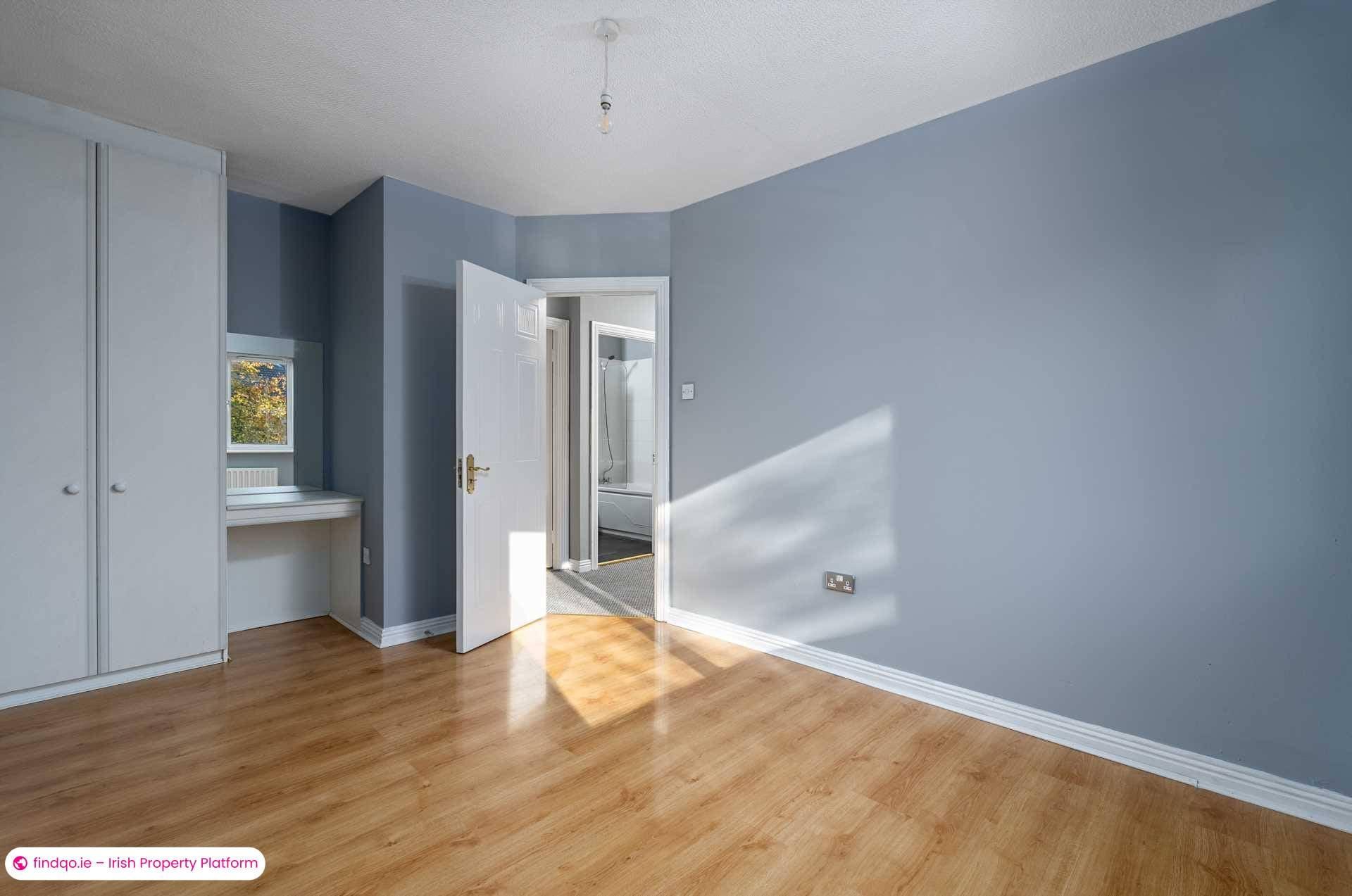 Semi-detached house for Sale in Dublin 15