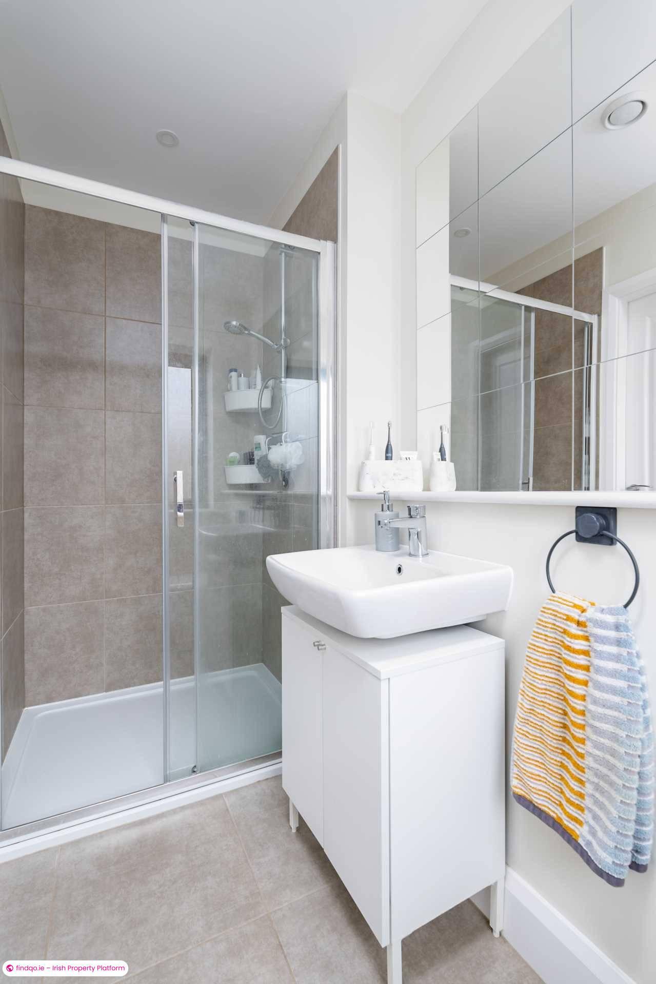 Semi-detached house for Sale in Dunshaughlin, Meath