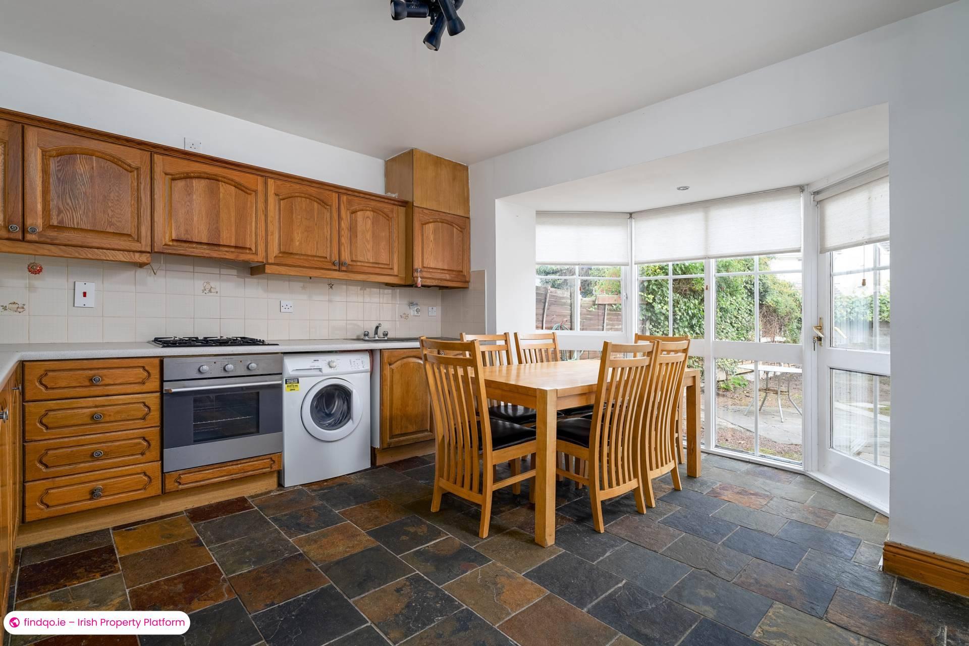 Terraced house for Sale in Lucan, Dublin (County)