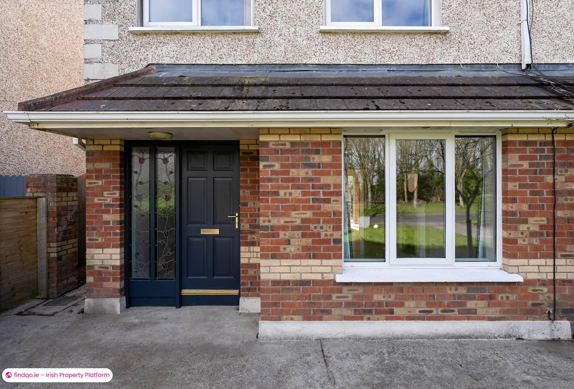 Semi-detached house for Sale in Dublin 15