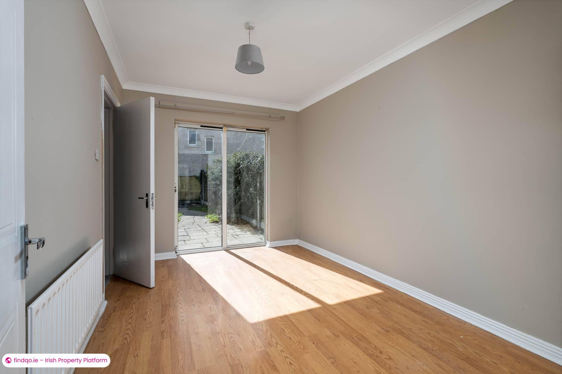 Semi-detached house for Sale in Dublin 15