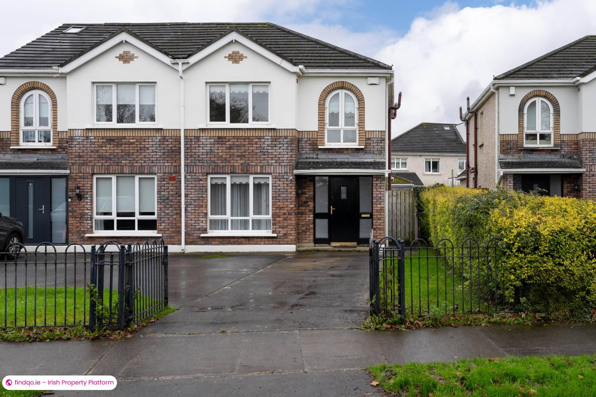 Semi-detached house for Sale in Dublin 15