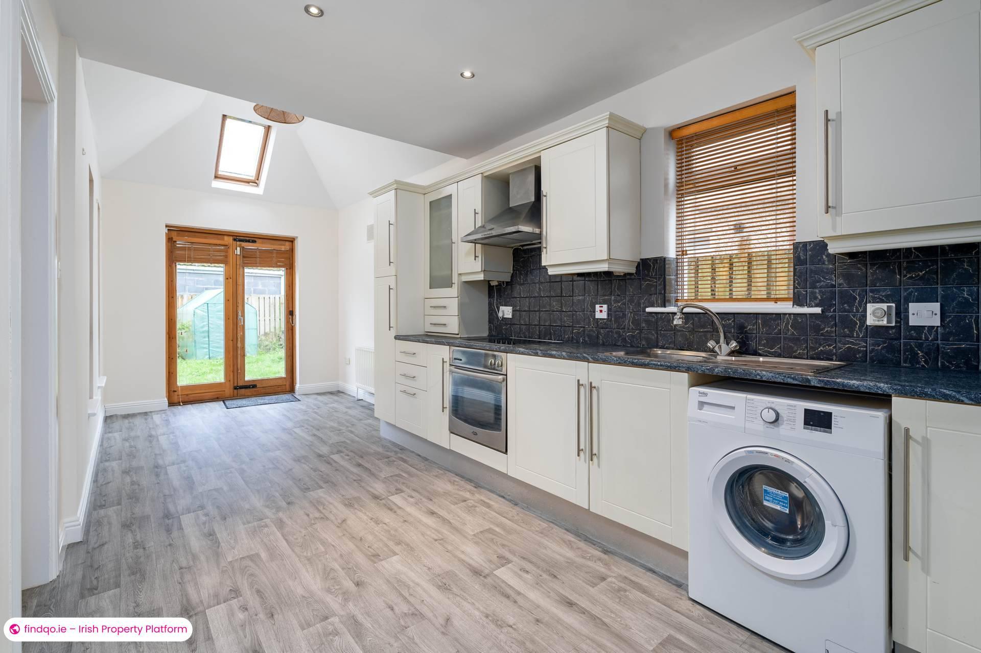 Semi-detached house for Sale in Dublin 15