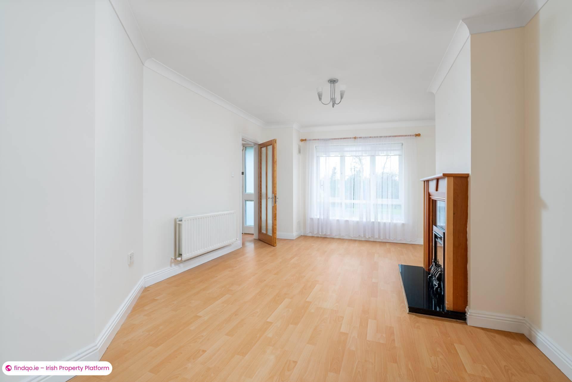 Semi-detached house for Sale in Dublin 15