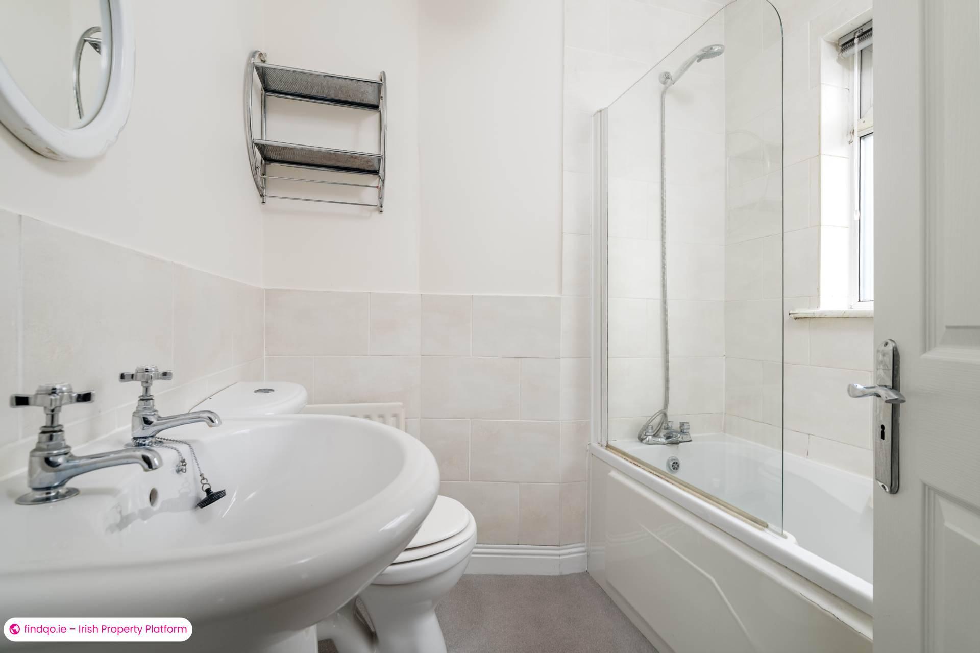 Semi-detached house for Sale in Dublin 15
